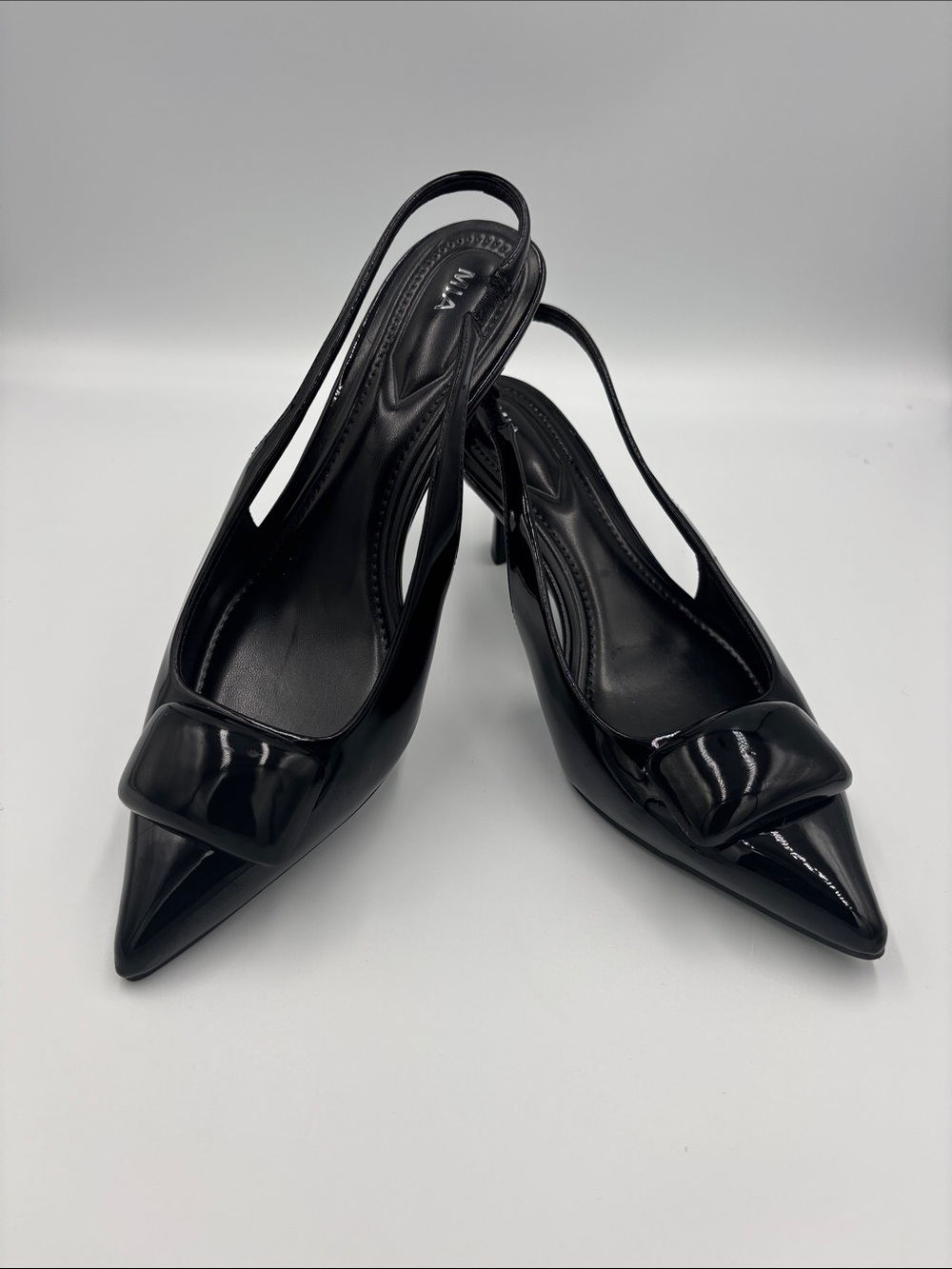 MIA Elegant Black Patent Slingback Pointed Toe Pumps sized 7.5